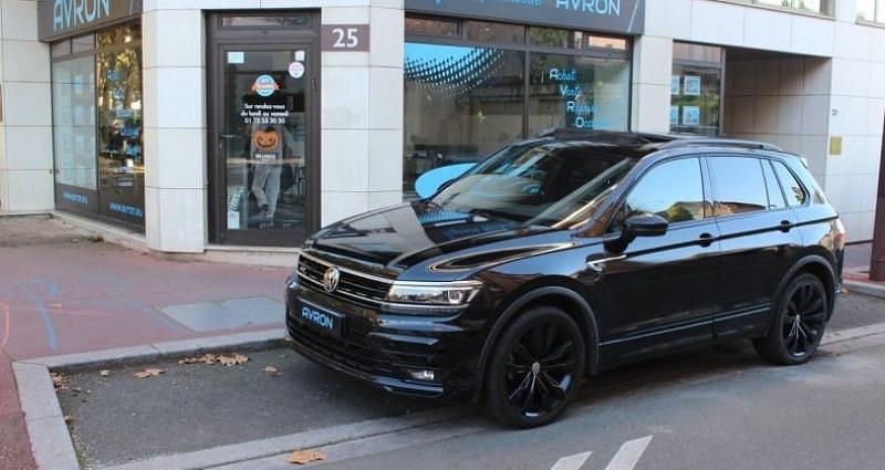 Noir Utilisé 2020 VW Tiguan R-line SUV | 32 490 € (Prix juste) - Image 1/4