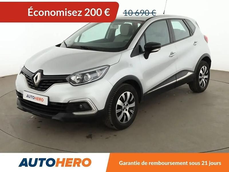Gris Utilisé 2017 Renault Captur Business SUV | 10 490 € (Prix juste) - Image 1/2