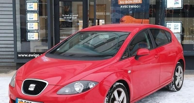 Rouge Occasion 2005 Seat Leon Stylance Berline | 6 490 € - Image 1/4