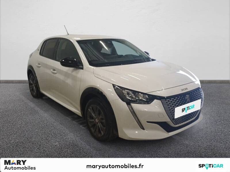 Occasion Peugeot e-208 Allure 100 kW (136 ch) 2022 Blanc Citadine