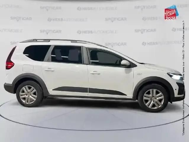 Occasion Dacia Jogger Expression 102 ch (75 kW) 2022 Blanc Monospace