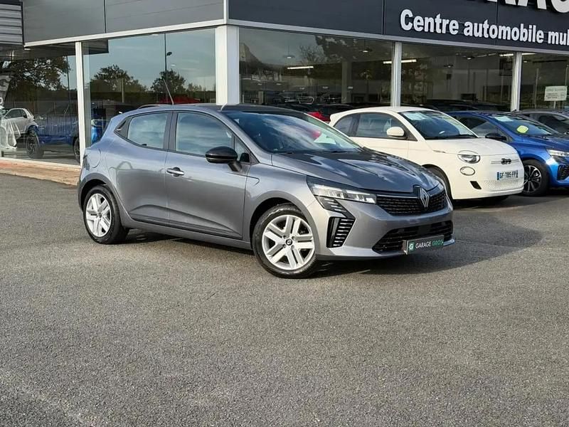 Gris Utilisé 2025 Renault Clio V Evolution Berline | 16 580 € (Prix juste) - Image 1/4