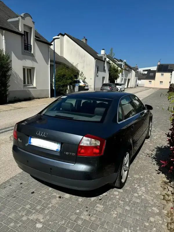 Image 2/4