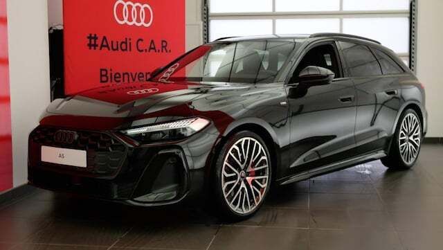 Noir mythic métallisé Utilisé 2025 Audi A5 S-Line Coupé | 69 888 € - Image 1/4