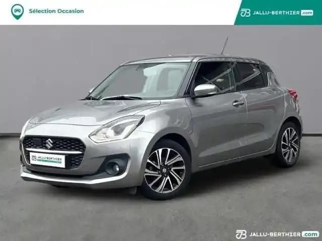 Premium silver métallisé Occasion 2021 Suzuki Swift Berline | 13 990 € (Prix juste) - Image 1/4