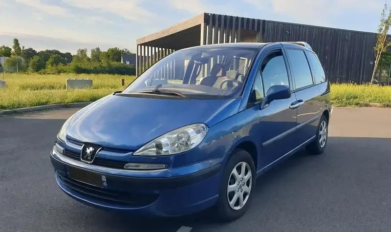 Utilisé 2004 Peugeot 807 Monospace | 4 190 € - Image 1/4