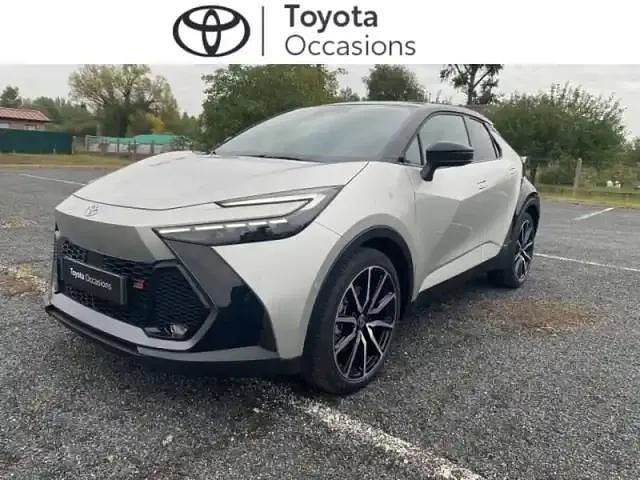 Noir Occasion 2025 Toyota C-HR Sport SUV | 40 990 € (Prix cher) - Image 1/4