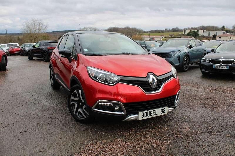 Occasion Renault Captur 122 ch (89 kW) 2015 Rouge SUV