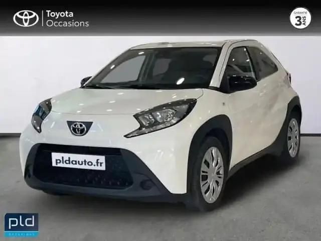 Blanc Occasion 2023 Toyota Aygo X SUV | 15 490 € (Prix juste) - Image 1/4