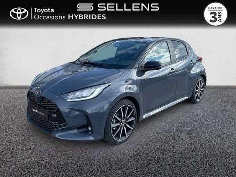 Utilisé 2025 Toyota Yaris Hybrid Sport Berline | 26 880 € (Prix assez cher) - Image 1/1