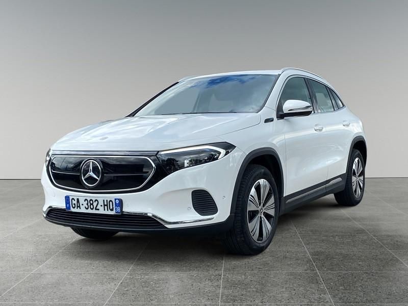 Utilisé 2021 Mercedes EQA250 Edition SUV | 27 980 € (Prix juste) - Image 1/4