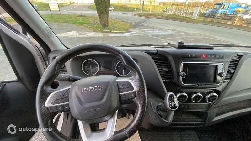 Occasion Iveco Daily 182 ch (133 kW) 2022 Van