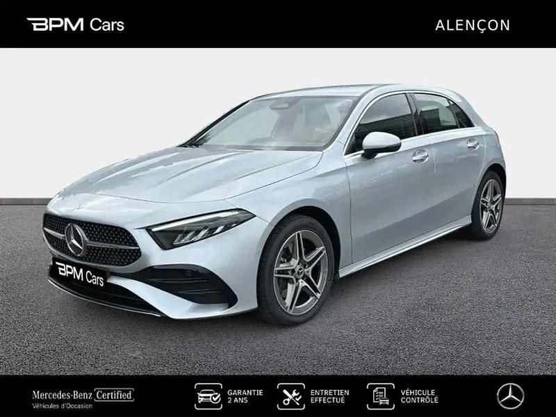 Noir Utilisé 2024 Mercedes A250 AMG line Berline | 34 840 € (Prix juste) - Image 1/4