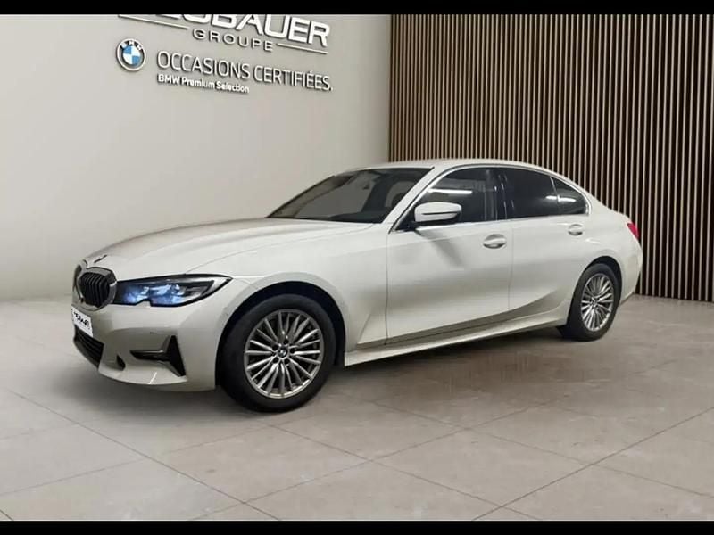 Blanc Utilisé 2019 BMW 320 Luxury Line Berline | 28 990 € (Prix assez cher) - Image 1/4