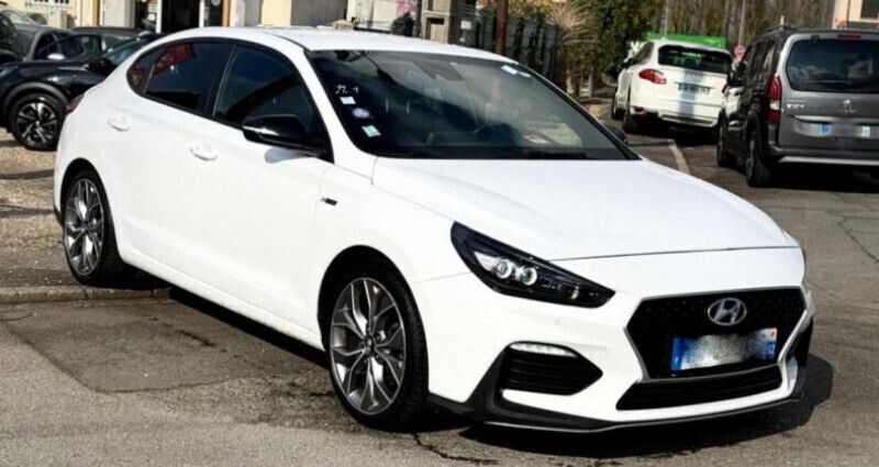 Blanc Utilisé 2019 Hyundai i30 N Line Berline | 12 990 € (Super prix) - Image 1/4