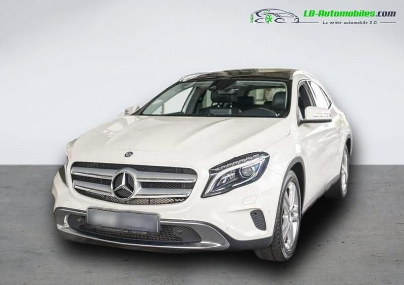 Utilisé 2017 Mercedes GLA220 SUV | 27 100 € (Prix juste) - Image 1/3