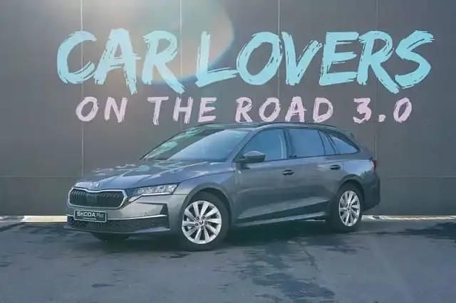 Gris graphite Occasion 2024 Skoda Octavia Break | 31 990 € (Prix juste) - Image 1/4