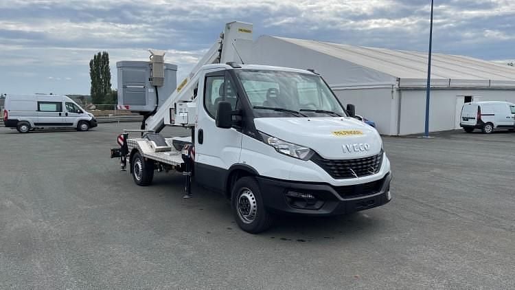 Utilisé 2022 Iveco Daily | 85 380 € - Image 1/1