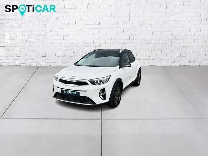 Blanc Utilisé 2021 Kia Stonic SUV | 13 490 € (Super prix) - Image 1/4