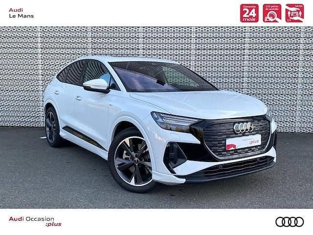 Blanc glacier métallisé Utilisé 2024 Audi Q4 Sportback e-tron Design SUV | 45 490 € (Bon prix) - Image 1/4