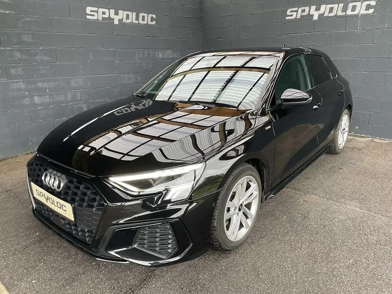 Noir Utilisé 2020 Audi A3 Sportback Sport Break | 29 733 € (Prix cher) - Image 1/4