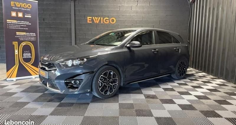 Utilisé 2021 Kia Ceed GT GT-Line Berline | 17 990 € (Prix juste) - Image 1/4
