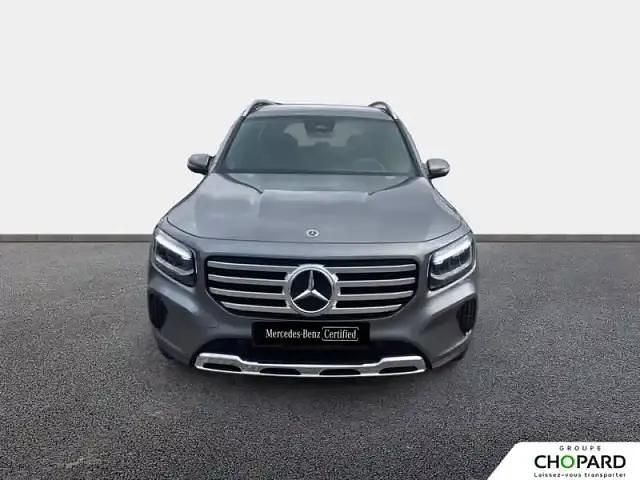 Nouvelle Mercedes GLB200 2025 Gris montagne métallisée SUV