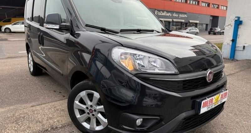Occasion 2017 Fiat Doblò Monospace | 10 990 € - Image 1/4
