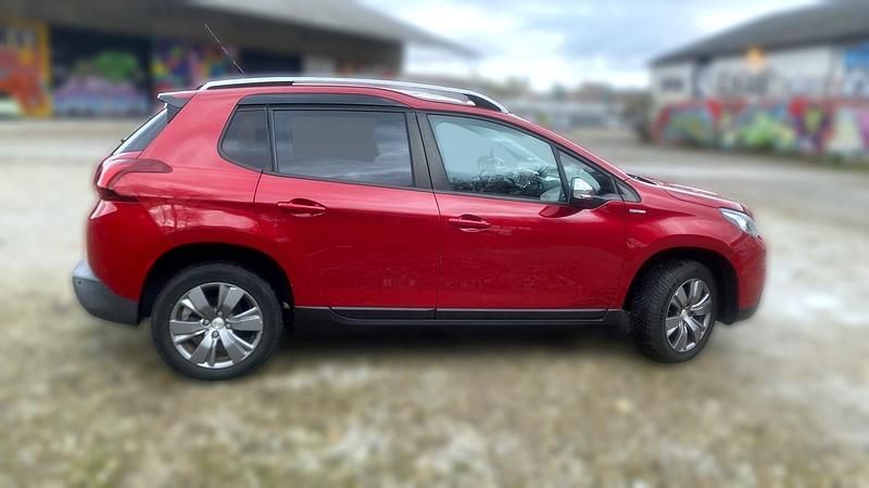 Occasion Peugeot 2008 Style 82 ch (60 kW) 2018 Rouge SUV