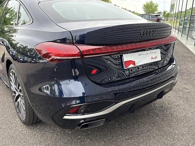 Occasion Audi A5 Design 204 ch (150 kW) 2025 Bleu firmament métallisé Berline