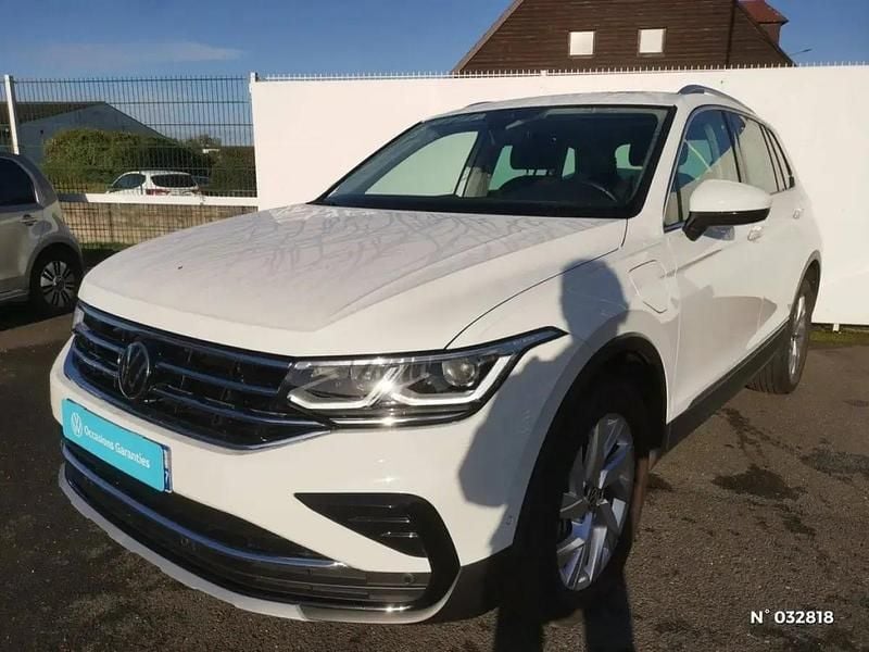 Blanc Occasion 2023 VW Tiguan Elegance SUV | 33 990 € (Prix juste) - Image 1/4
