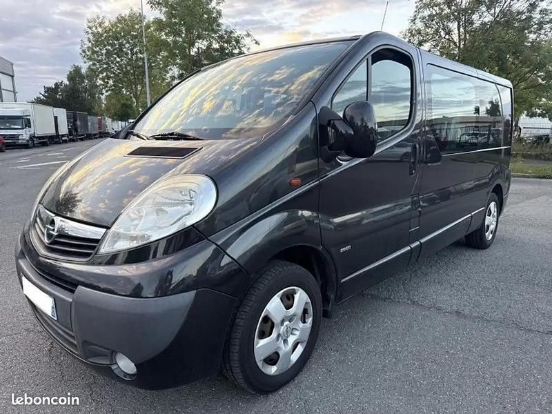 Noir Utilisé 2009 Opel Vivaro Van | 12 490 € - Image 1/4