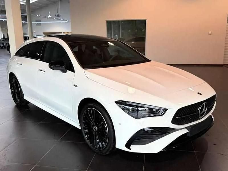 Occasion Mercedes CLA250e Shooting Brake AMG 163 ch (119 kW) 2025 Blanc Break