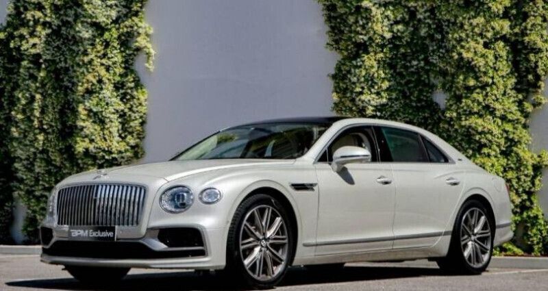Utilisé 2024 Bentley Flying Spur Berline | 199 900 € - Image 1/4