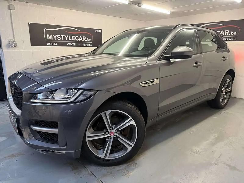 Gris Utilisé 2018 Jaguar F-Pace R-Sport SUV | 23 900 € (Prix juste) - Image 1/4
