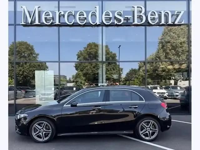 Occasion Mercedes A250 AMG line 15 ch (11 kW) 2022 Noir cosmos métallisé Berline