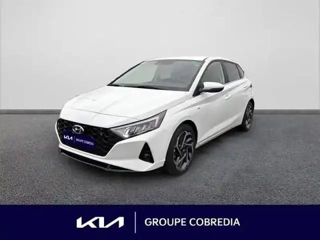 Atlas white Occasion 2023 Hyundai i20 Berline | 16 890 € (Prix juste) - Image 1/4