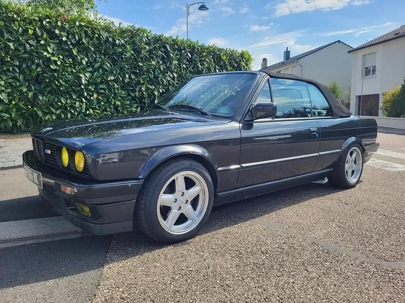 Noir Occasion 1991 BMW 320 Cabriolet Sport Line Cabriolet | 19 500 € - Image 1/4