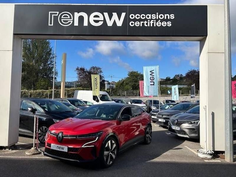 Occasion 2022 Renault Megane E-Tech Techno Berline | 22 990 € (Prix juste) - Image 1/4