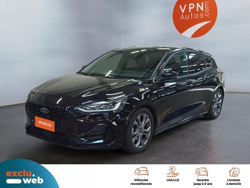 Utilisé 2024 Ford Focus ST-Line Berline | 23 490 € (Prix juste) - Image 1/4