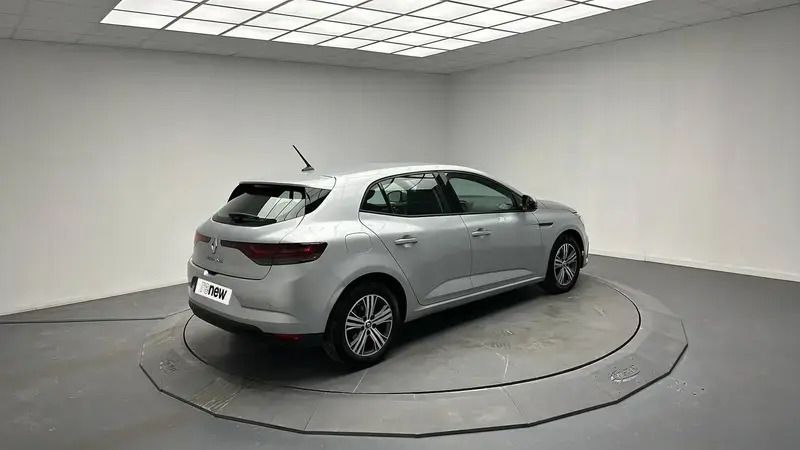 Gris Occasion 2023 Renault Mégane IV Evolution Berline | 18 799 € (Prix juste) - Image 1/1