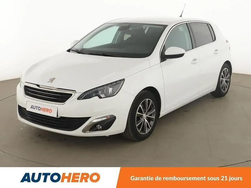 Blanc Utilisé 2016 Peugeot 308 Allure Berline | 8 590 € (Bon prix) - Image 1/2