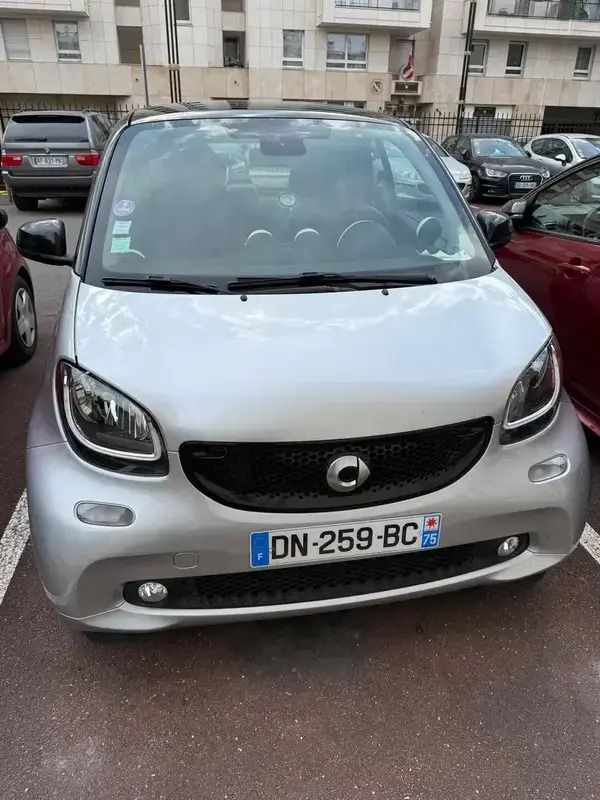 Gris Utilisé 2015 Smart ForTwo Coupé Prime Coupé | 8 400 € (Prix juste) - Image 1/4