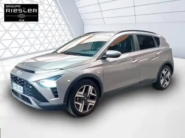 Gris Utilisé 2022 Hyundai Bayon SUV | 16 480 € - Image 1/4