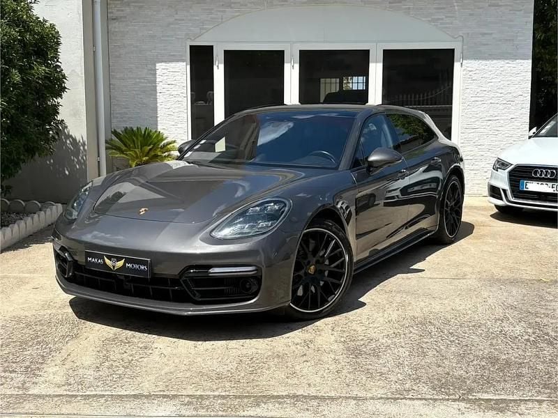 Utilisé 2017 Porsche Panamera 4 Sport Turismo Berline | 41 990 € - Image 1/4