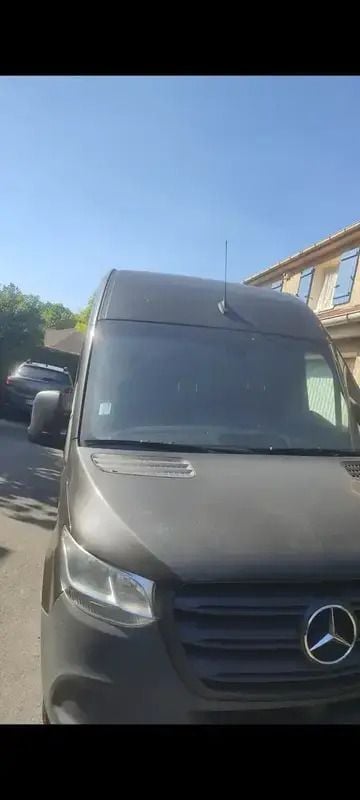 Brun Utilisé 2021 Mercedes Sprinter Van | 23 500 € - Image 1/4