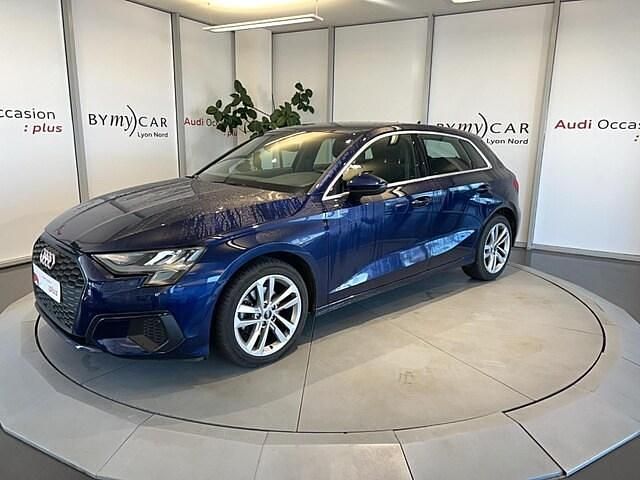 Bleu navarre métallisé Utilisé 2022 Audi A3 Design | 24 372 € (Super prix) - Image 1/4