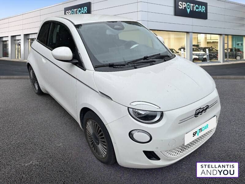 Blanc Utilisé 2023 Fiat 500e Berline | 21 390 € (Prix cher) - Image 1/4