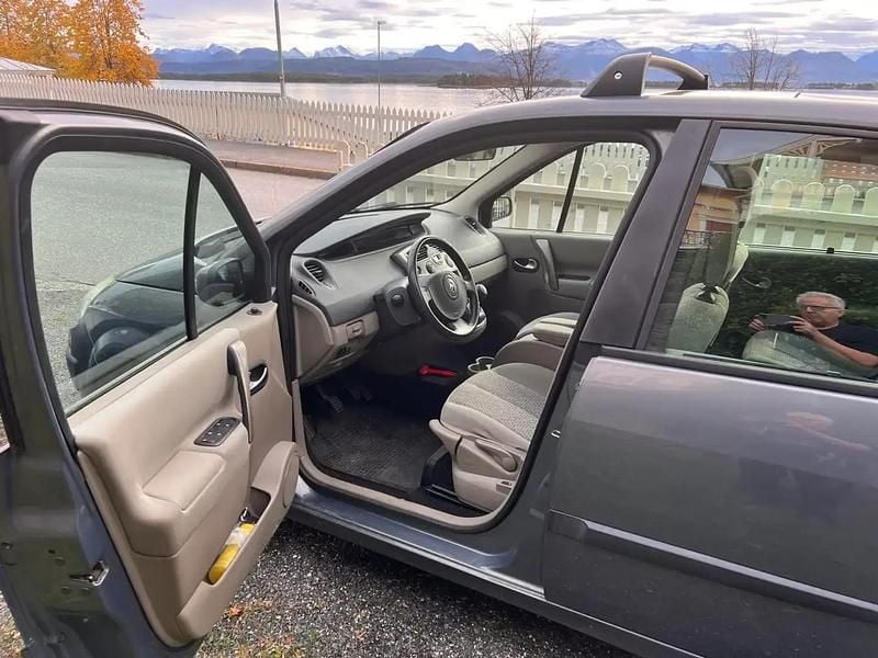 Occasion Renault Scénic II Authentique 105 ch (77 kW) 2007 Monospace