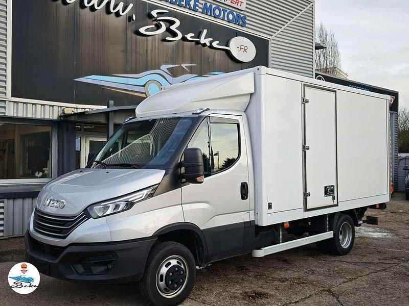 Occasion Iveco Daily 209 ch (153 kW) 2023 Gris Van